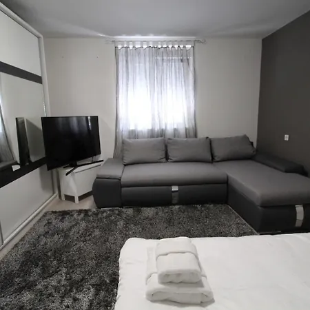 דירה Matijas, 3 Bedroom With Terrace And Parking ספליט